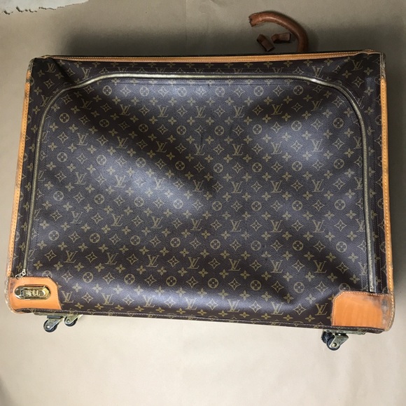 Louis Vuitton Handbags - Authentic Louis Vuitton Large Travel Luggage